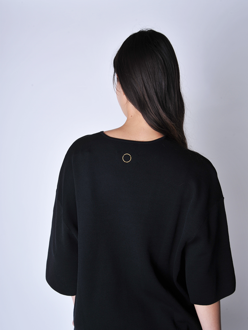Oyuna Lyn Top - Black Oyuna Lyn Top - Black