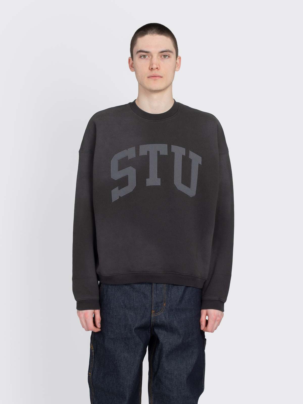 Stussy Stu Applique Crew - Black | Garmentory