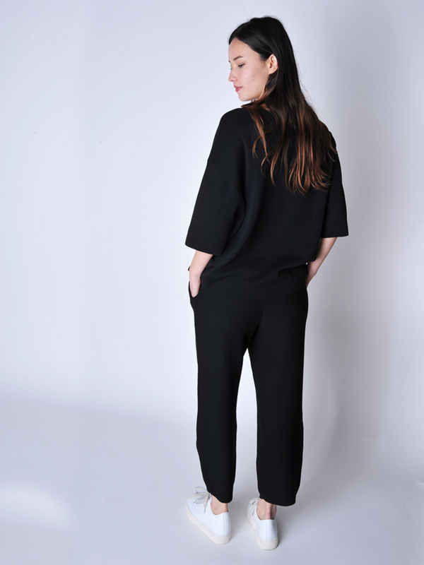 Oyuna Kat Knit Pants - Black Oyuna Kat Knit Pants - Black