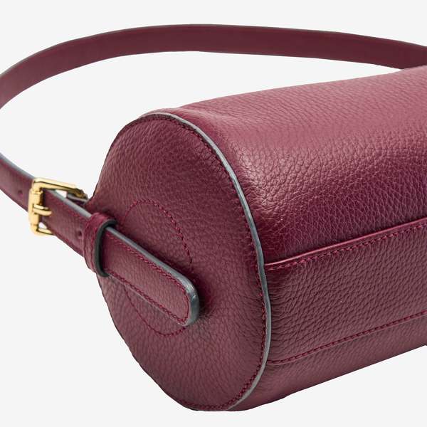 Tusk Ascot Amoli Barrel Bag - Oxblood