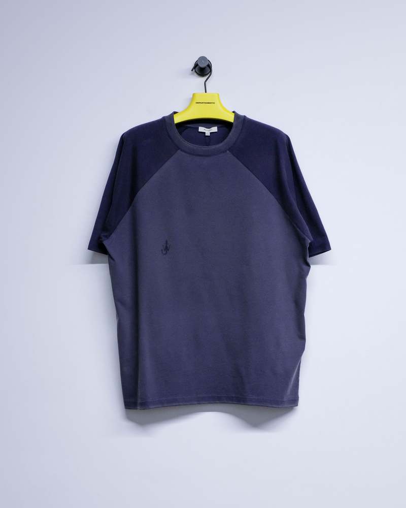 Tシャツ・カットソー JW ANDERSON Men T-shirt Navy JT0289PG1800 888 JW Anderson Men's Anchor Patch T-Shirt in Navy JW Anderson