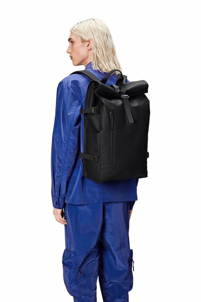 バックパック・リュック Rolltop Rucksack W3 Backpack - RAINS - Synthetic - Blue fdbf9f57-1b48-4d16-af87-