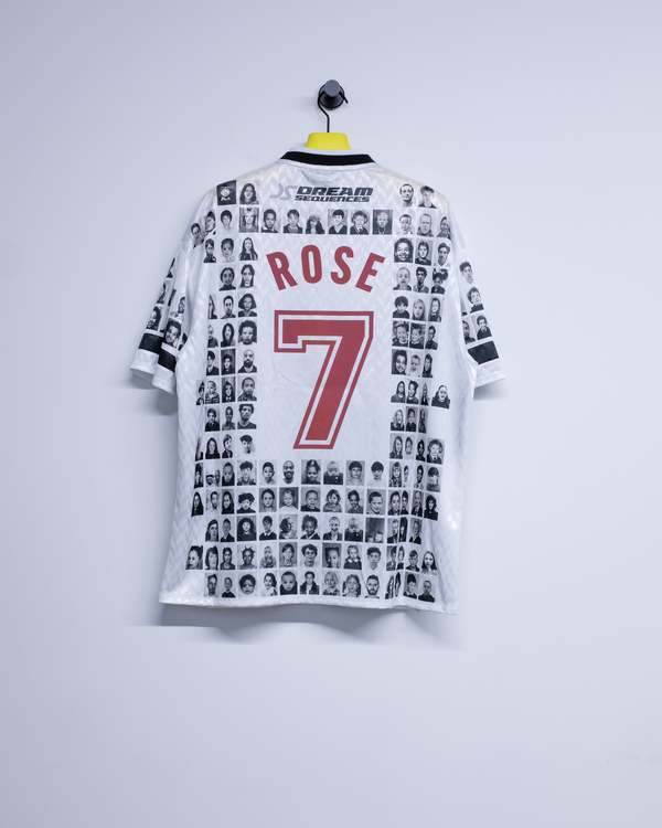 ウェア Martine Rose SS25 PRINTED FOOTBALL TOP Martine Rose - Printed Football Top - White Faces – Xhibition