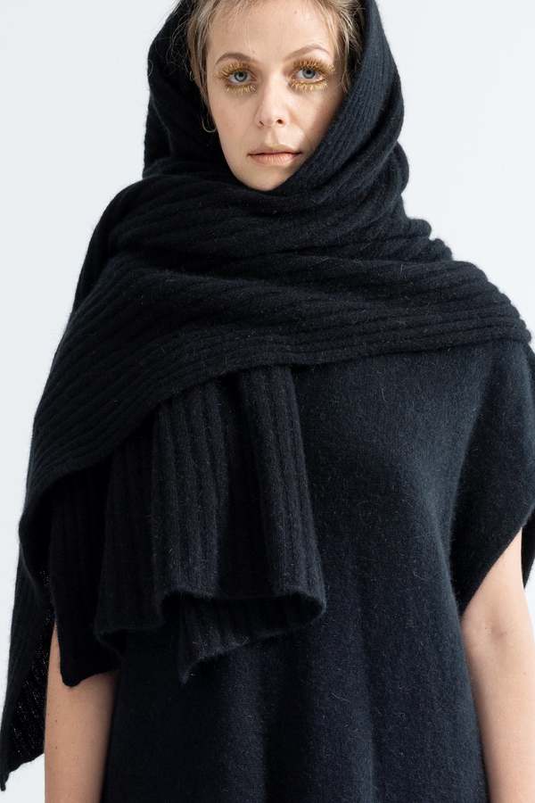 Lela Jacobs U Scarf