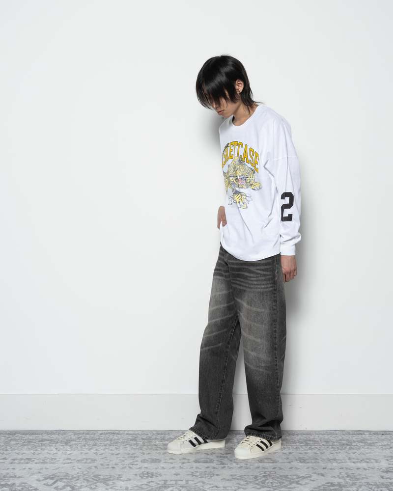 【BASKETCASE】TIGER, football longsleeve Basketcase - Tiger Football Longsleeve T-shirt | HBX