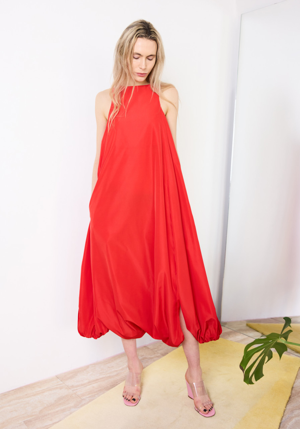 あゆひ Tibi Deuxieme Classe SHINY NYLON Italian Sporty Nylon Full Skirt – Tibi Official