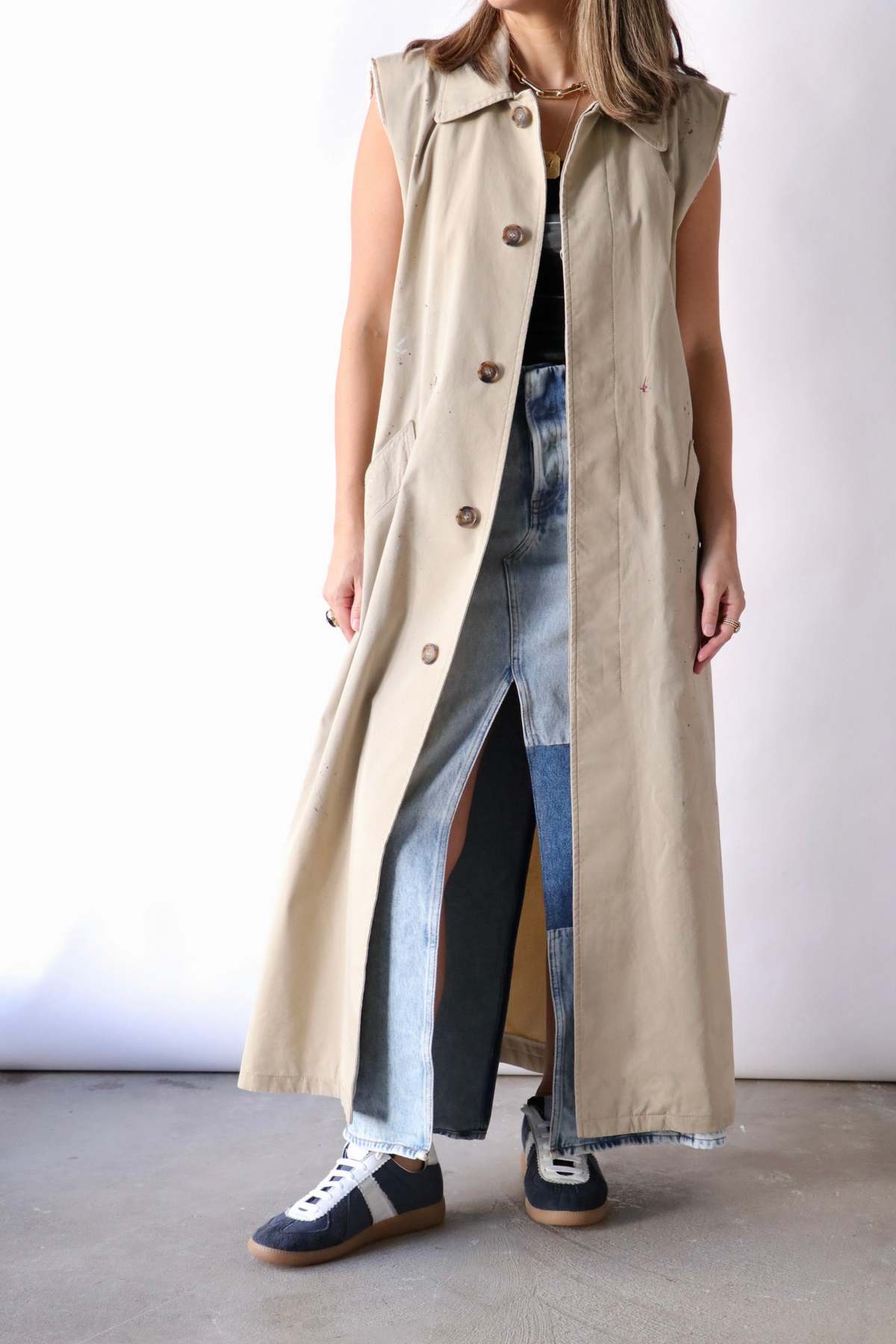 MM6 Maison Margiela Sleeveless Trench Coat - Image 2 of 5