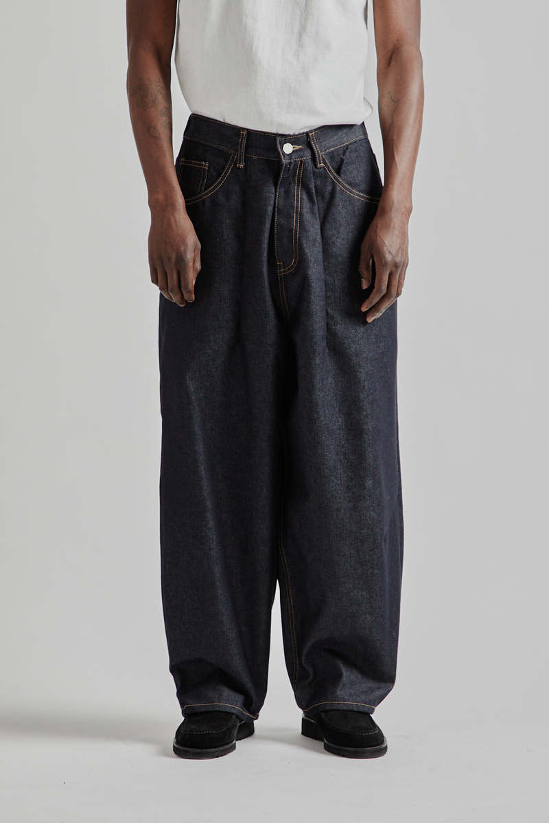 [送料込] Brown blended balloon denim ESTUDIO NIKSEN Raw Denim Balloon Jeans - Indigo Raw Denim