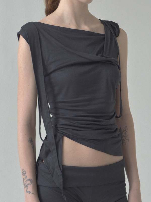 トップス CARO CHIA ARTOIS GREY TOP CARO CHIA ARTOIS GREY TOP - メルカリ