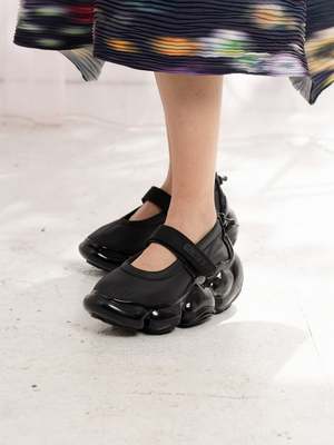 grounds Moopie Strap Pumps - Black | Garmentory
