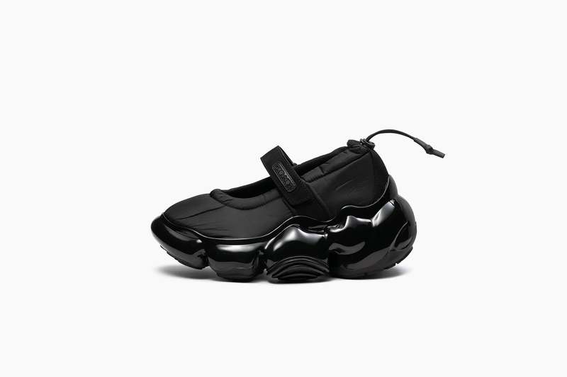 grounds Moopie Strap Pumps - Black | Garmentory
