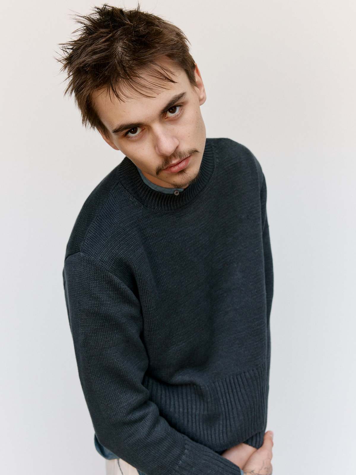 Taiga Takahashi LOT.525 Crewneck Sweater - Charcoal - Image 6 of 10