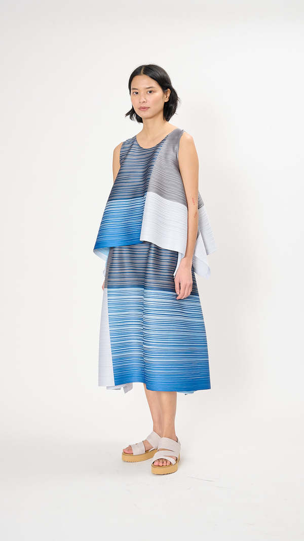 Pleats Please by Issey Miyake Photon Bounce Top - Gray | Garmentory