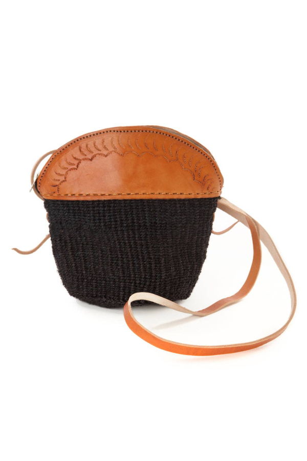 Swahili | AFRICAN MODERN Black Sisal and Leather Petite Zippered Purse