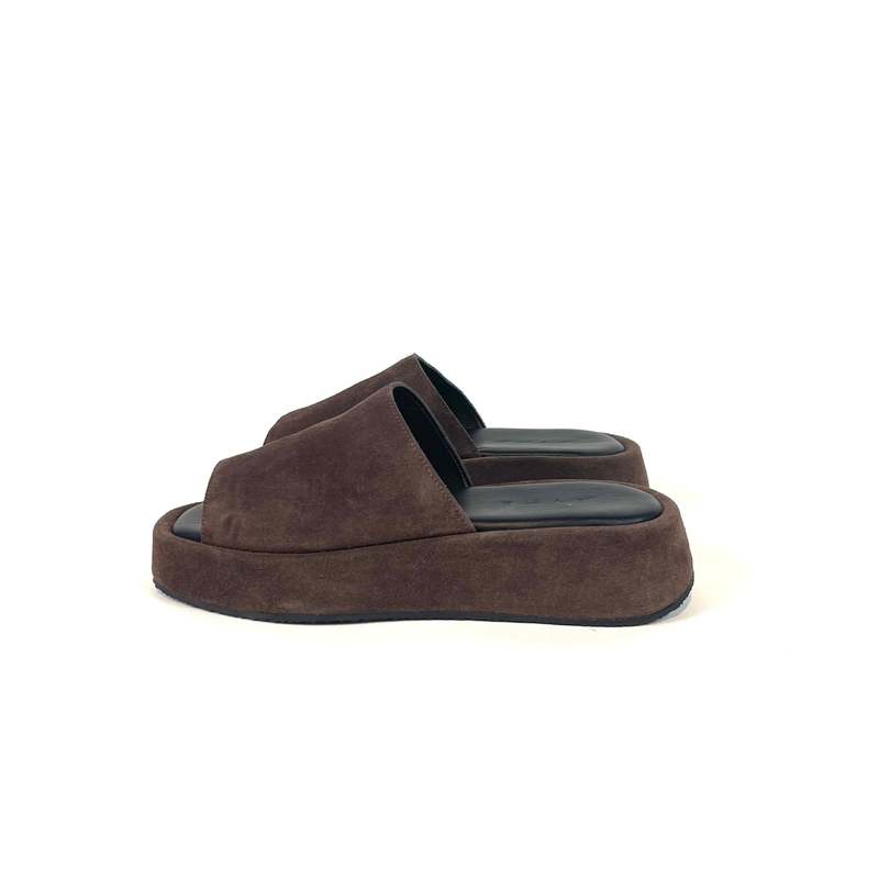 KYMA Kalymnos Sandal - Black/Dark Brown
