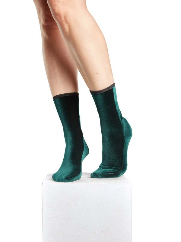 Simone Wild Velvet Ankle Socks - Forestgreen
