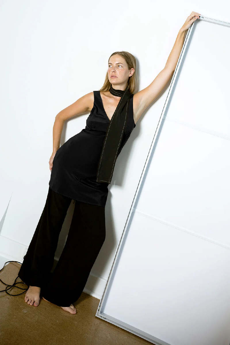 Olga Joan Plunge Bias Mini - Black Olga Joan Plunge Bias Mini - Black