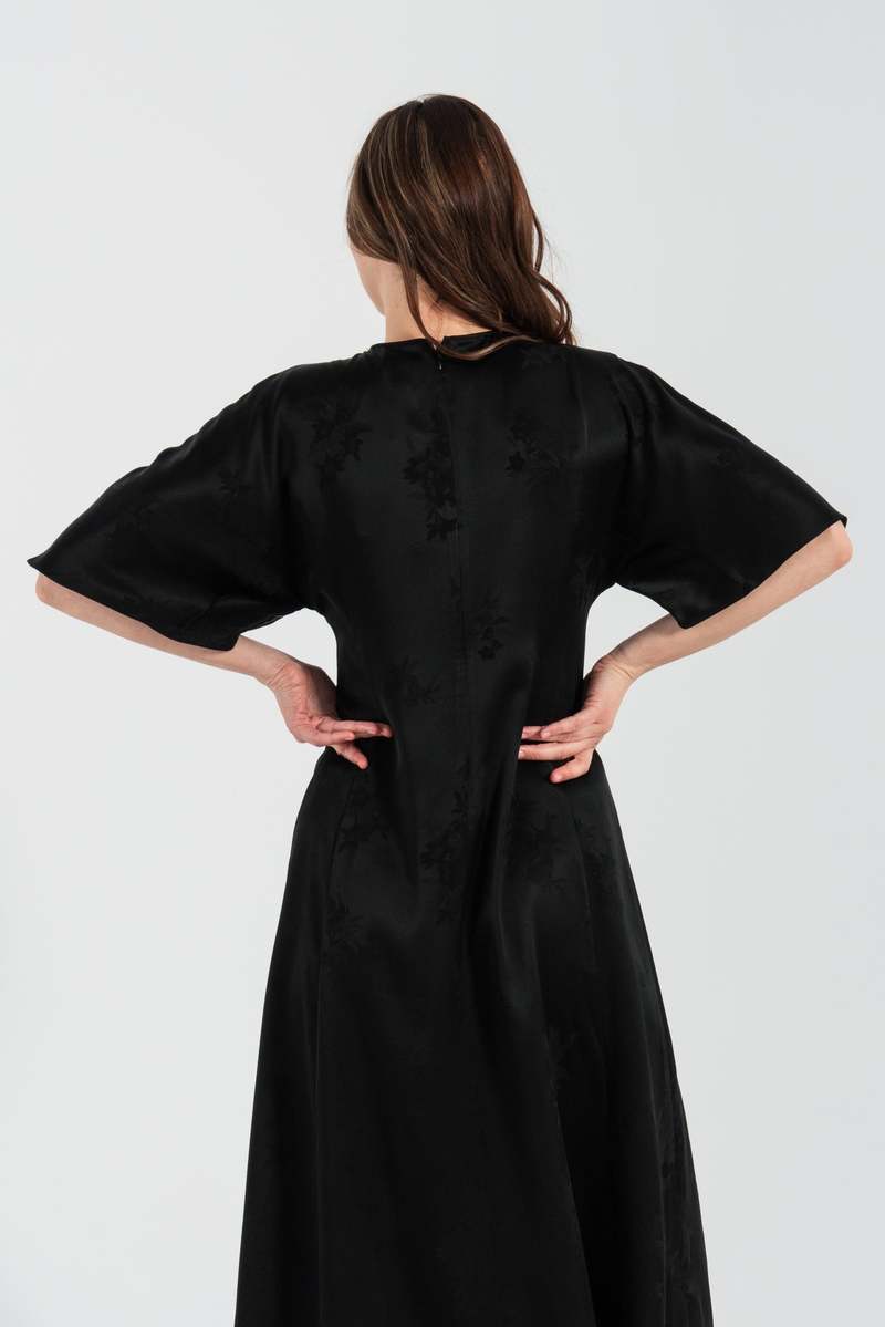 【関税＆送料込み】Ganni Satin Black Long Dress Ganni printed satin ruched long slip dress black floral