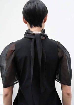 AMOMENTO Knotted Collar Top - Black | Garmentory