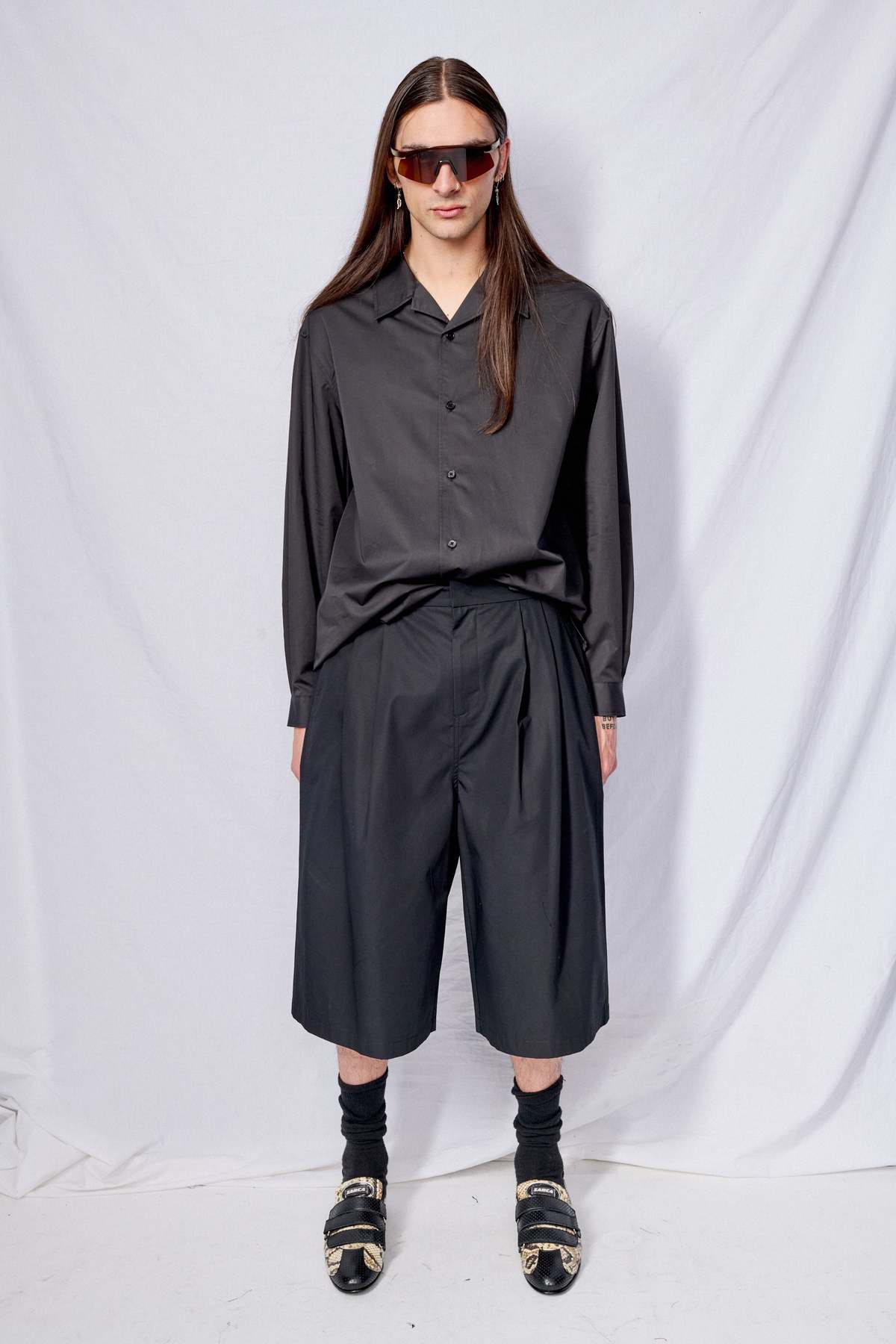 パンツ AMOMENTO 24SS two tuck wide shorts AMOMENTO Two Tuck Wide Shorts Black – Chinatown Country Club