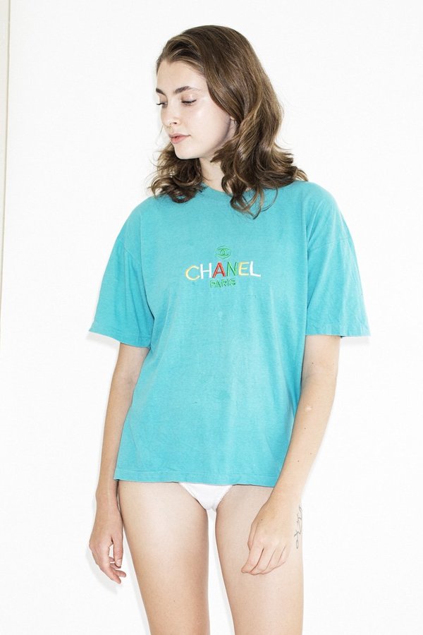 Vintage Bootleg 90's 'Chanel' T-shirt – Turquoise | Garmentory