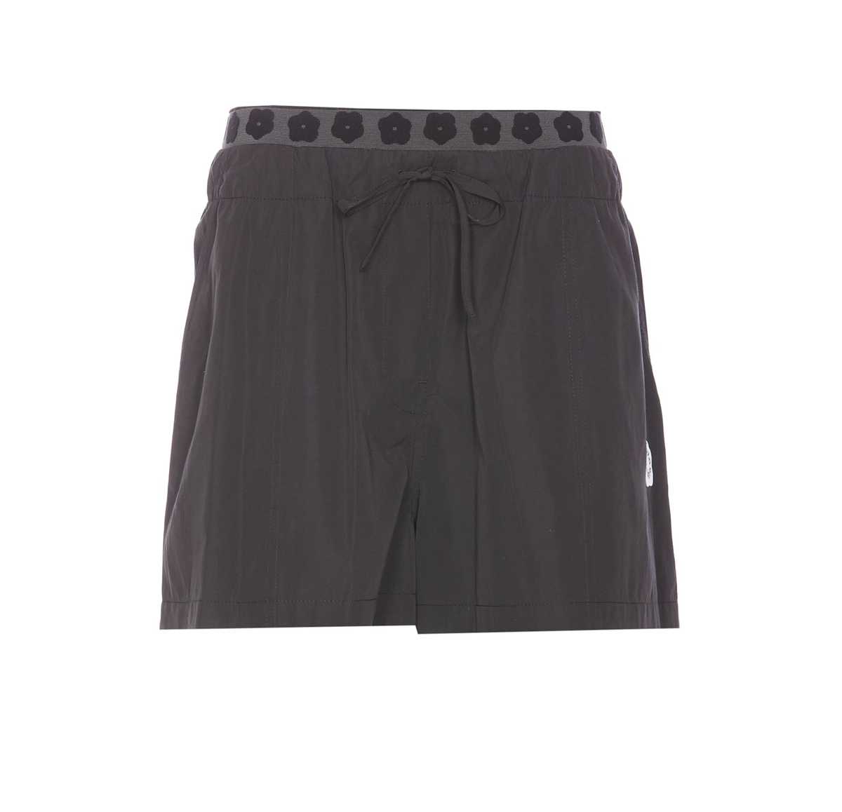 【送料&関税込】Kenzo Happy Tiger Embroidered Shorts Kenzo Happy Tiger Embroidered Shorts - Black | Garmentory
