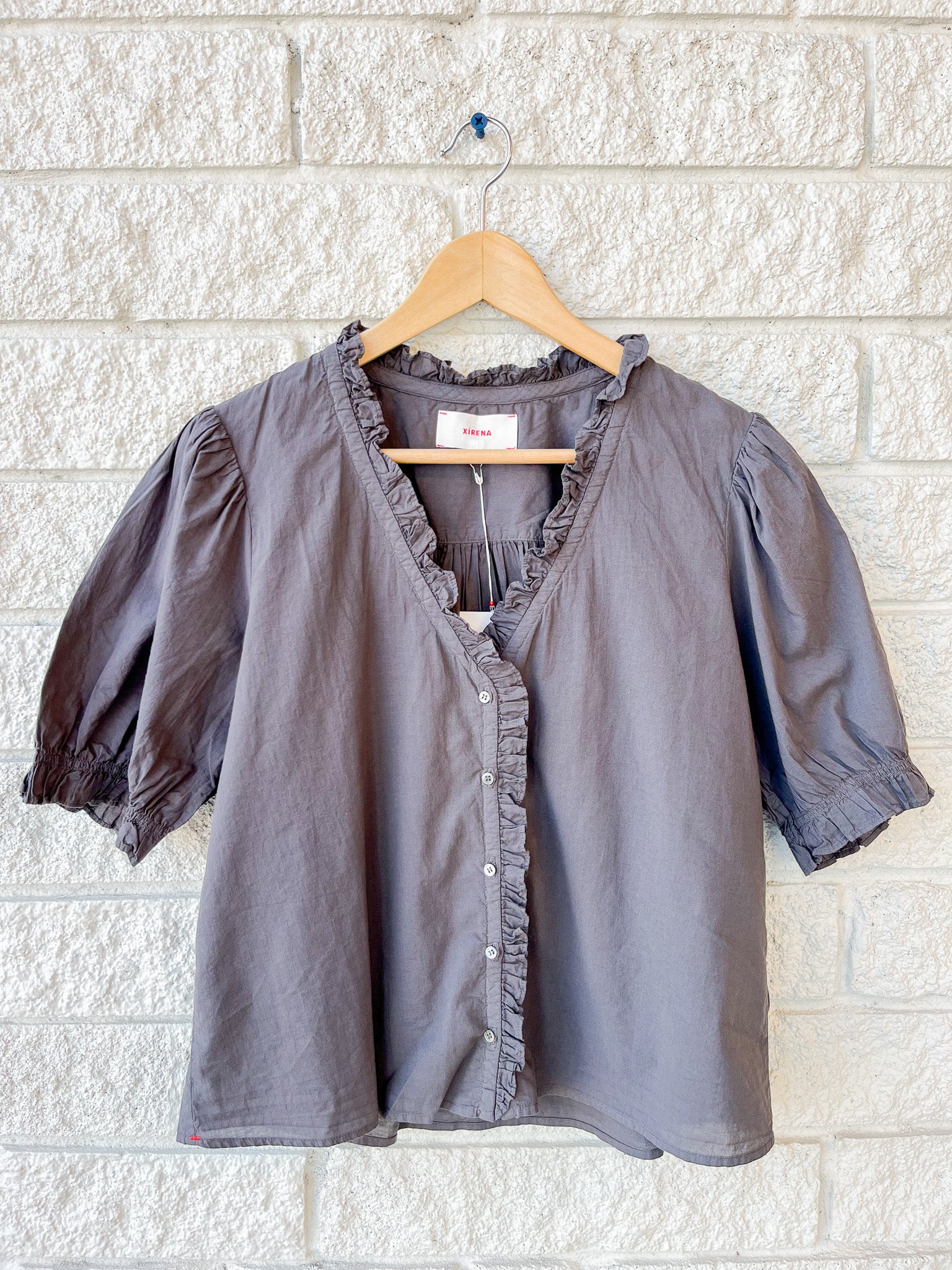 Xirena Jenna Shirt - Ash | Garmentory