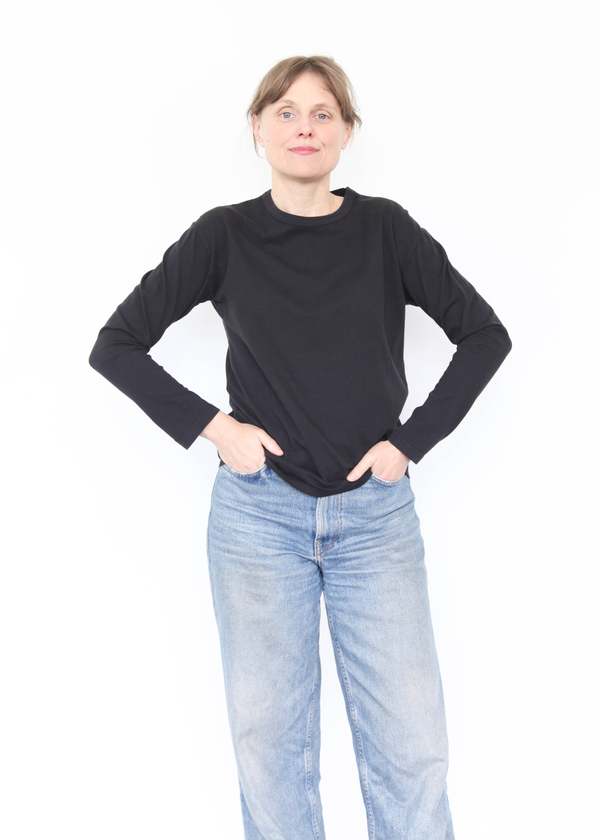 Black Crane Long Sleeve Tee - Black