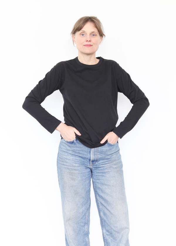 Black Crane Long Sleeve Tee - Black