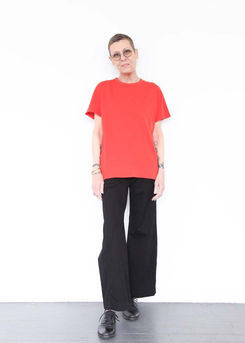 Black Crane Regular Short Sleeve Tee - Red Black Crane Regular Short Sleeve Tee - Red