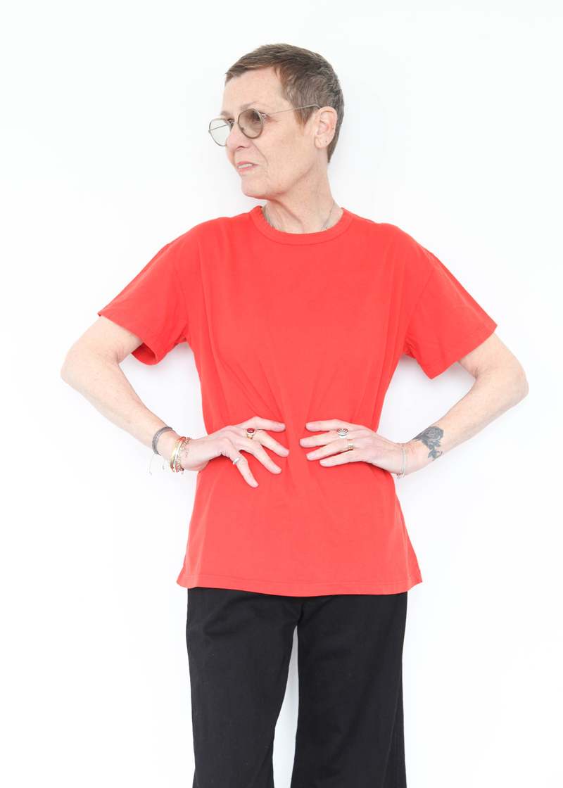 Black Crane Regular Short Sleeve Tee - Red Black Crane Regular Short Sleeve Tee - Red