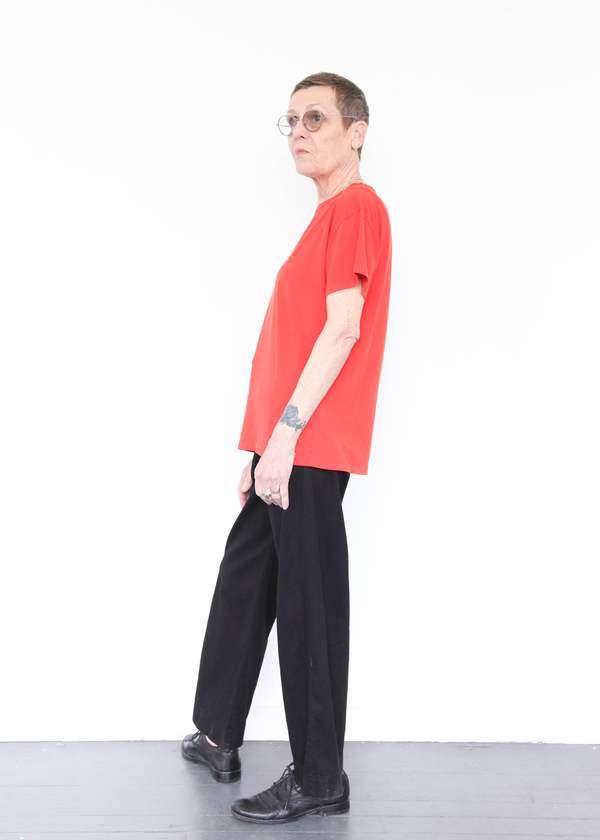 Black Crane Regular Short Sleeve Tee - Red Black Crane Regular Short Sleeve Tee - Red