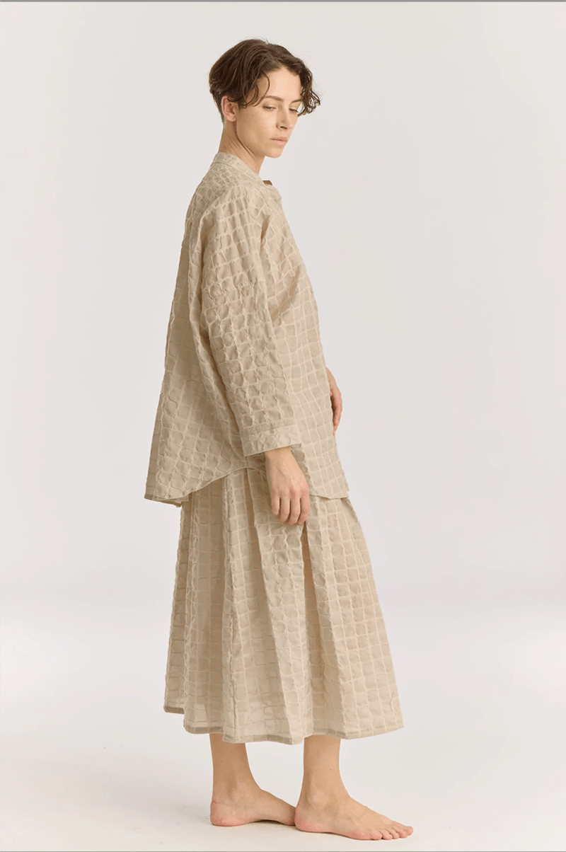 Black Crane Ripple Finish Shirt - Beige Black Crane Ripple Finish Shirt - Beige