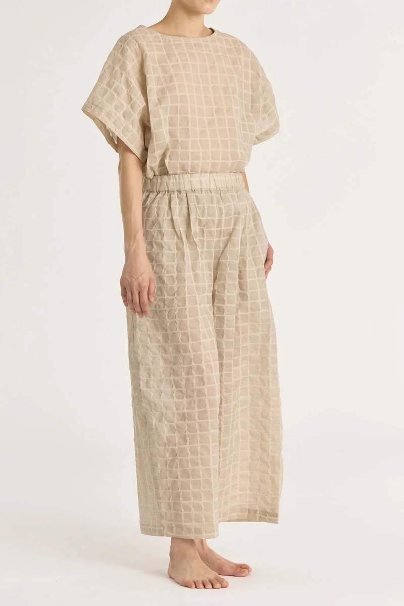 Black Crane Ripple Wide Pants - Beige Black Crane Ripple Wide Pants - Beige