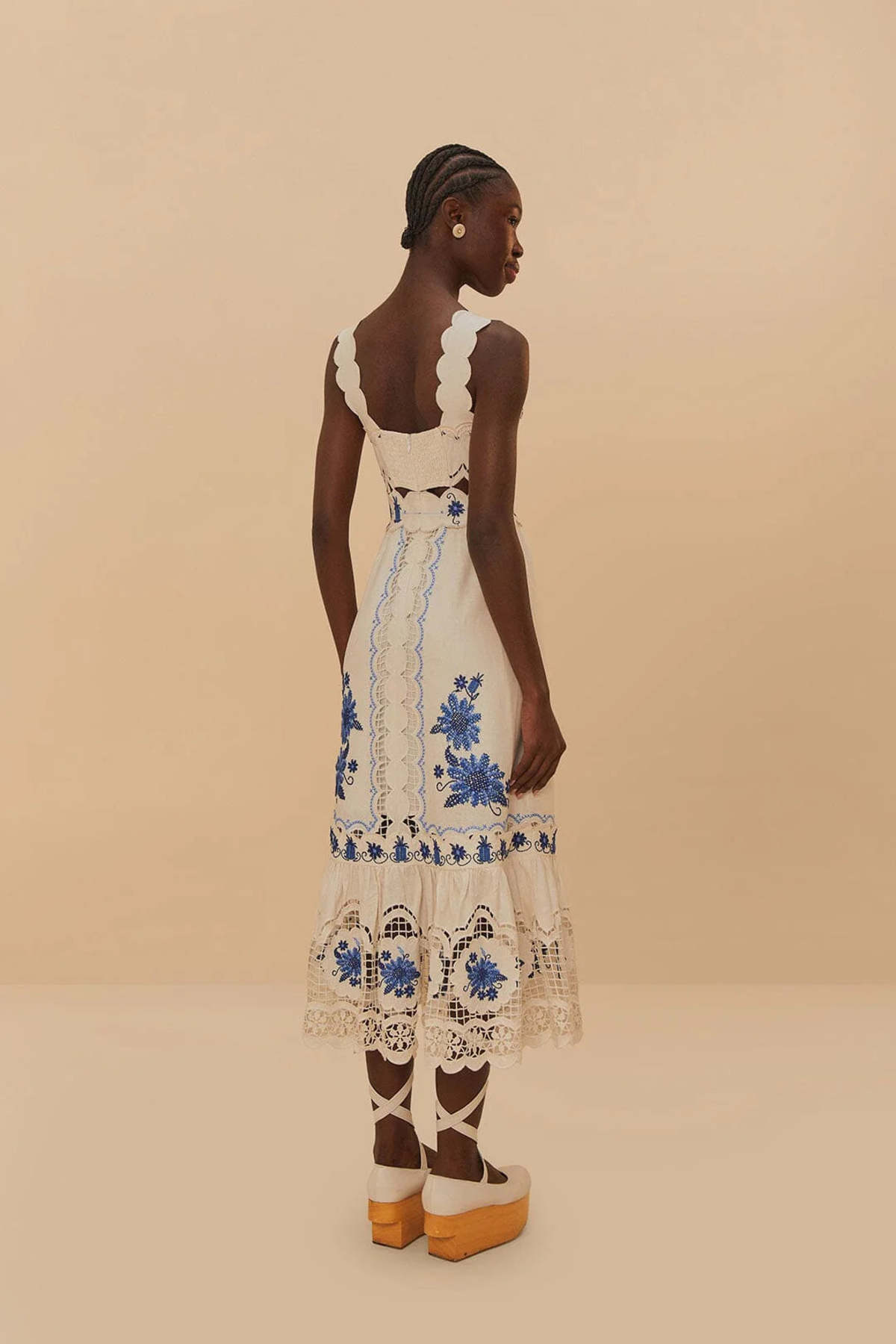 white floral sketch midi dress farm rio White Floral Sketch Midi Dress FARM Rio