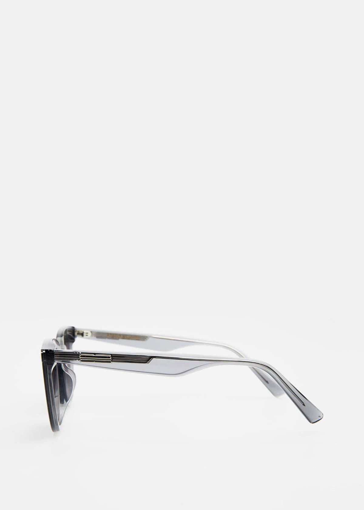 Gentle Monster HEIZER G1 Sunglasses - Black | Garmentory
