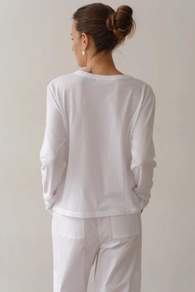 Donni. The Jersey V-Neck Long Sleeve Tee