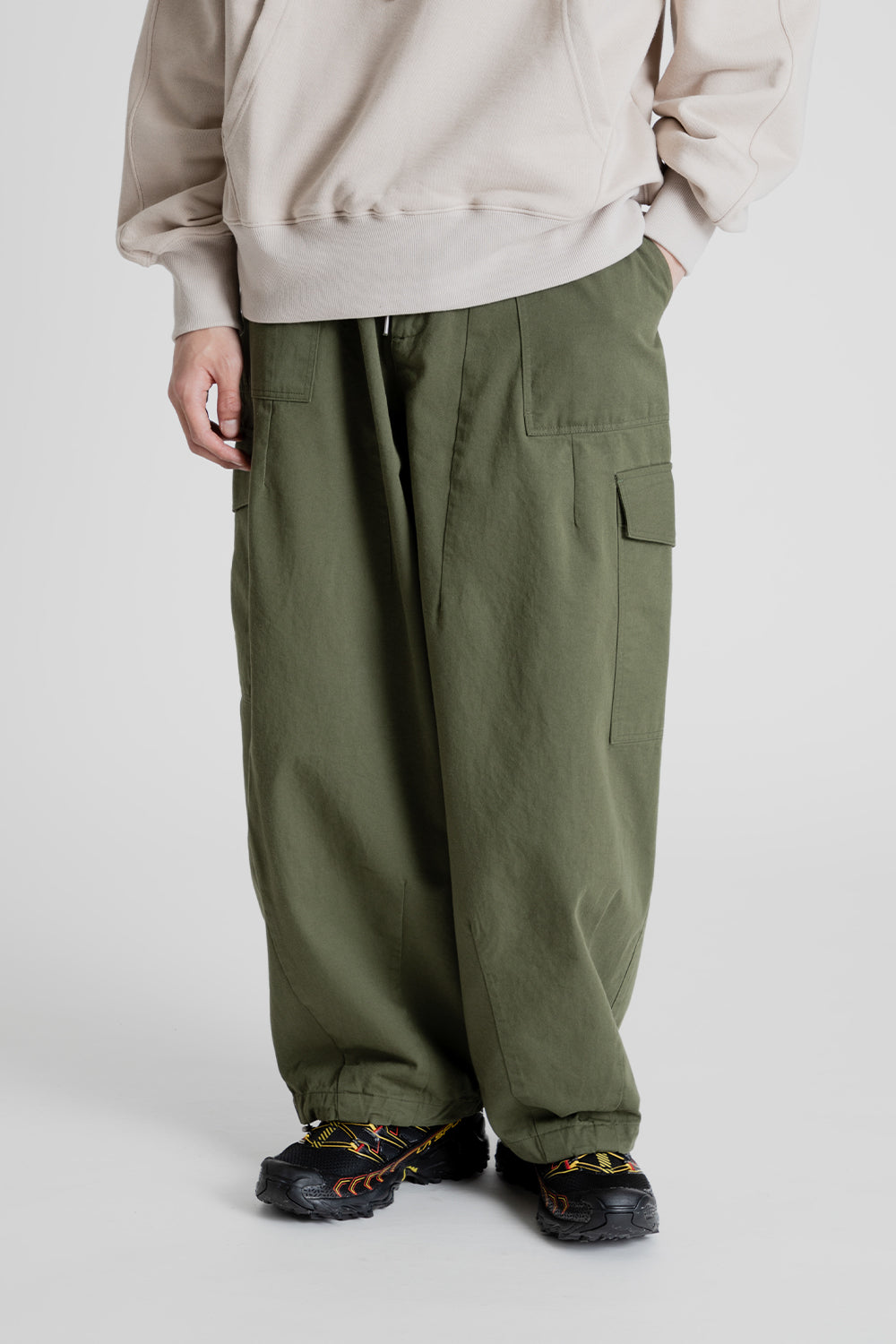 【KOOLOSET】Fleece Cargo Balloon Pants FRIZMWORKS Twill Cargo Balloon Pants - Olive | Garmentory