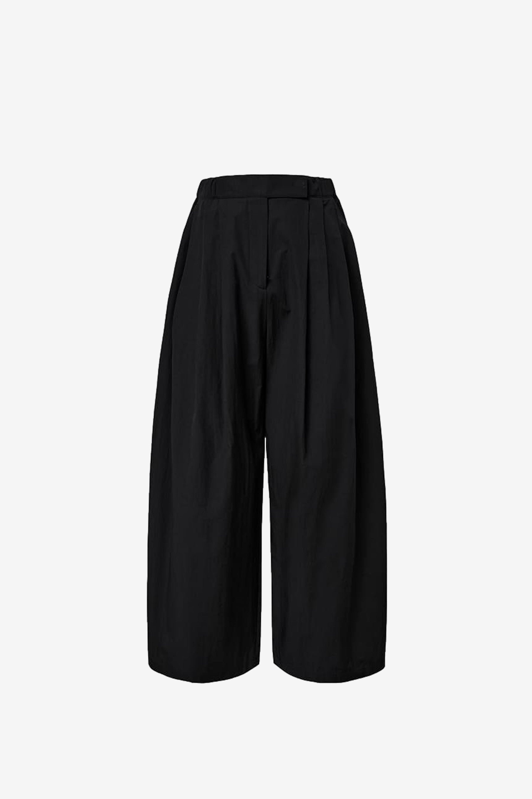 AMOMENTO Three Tuck Banding Pants | Garmentory