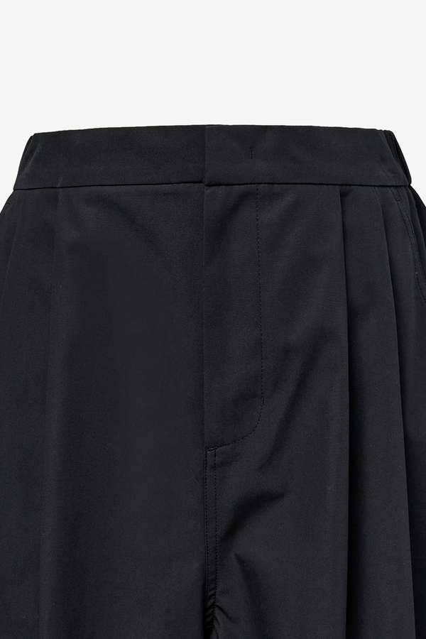 AMOMENTO Three Tuck Banding Pants | Garmentory