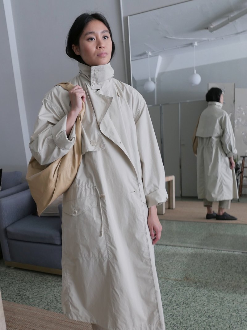 バイカラーデザイン♪【LEMAIRE】SMALL SCARF BAG Lemaire - Small Scarf Bag in Off White – Stoy