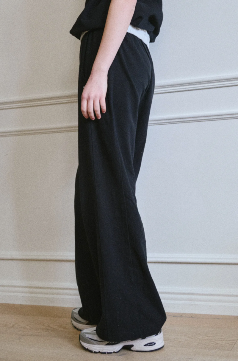 Le Bon Shoppe Breezy Pants - Black