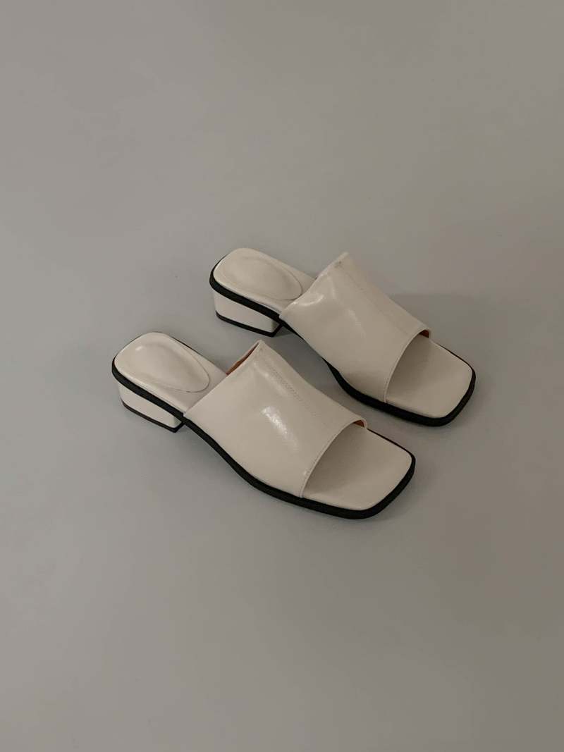 The NKC Store Belinda Mules - Ivory