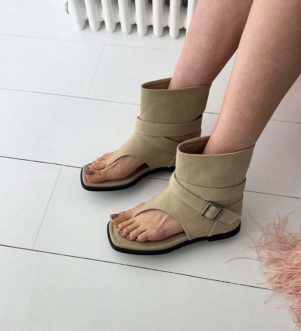 The NKC Store Buckle Sandal - Tan