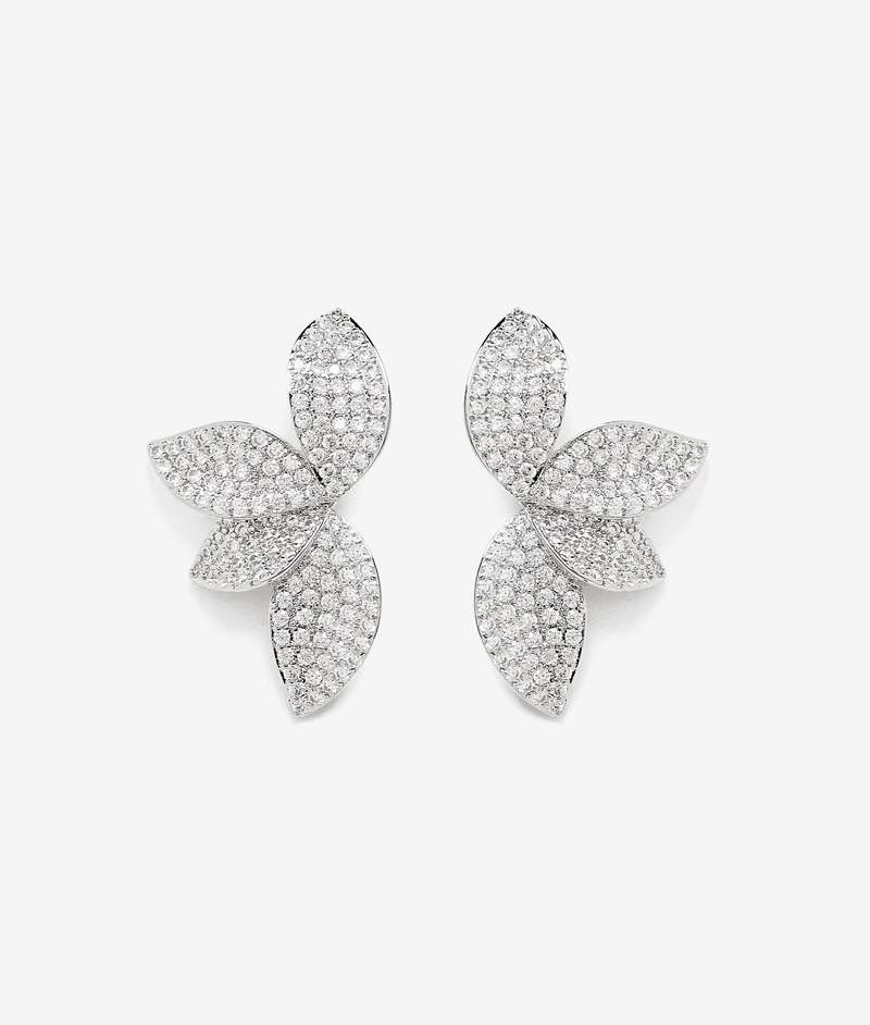 Shashi Alisa Stud Earrings - Silver Shashi Alisa Stud Earrings - Silver