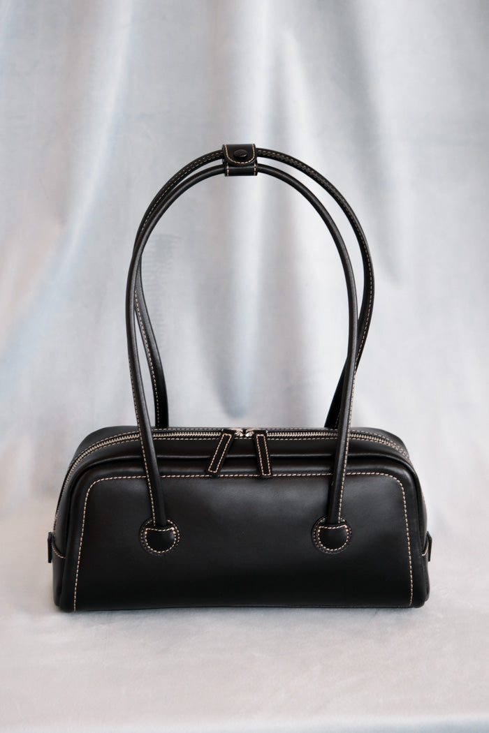【MARGESHERWOOD】Soft Baguette Bag☆韓国 人気☆バッグ MARGESHERWOOD - SOFT BAGUETTE BAG | HBX - Globally Curated