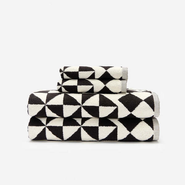 Slowtide Gatsby Bath Towel - Black Slowtide Gatsby Bath Towel - Black