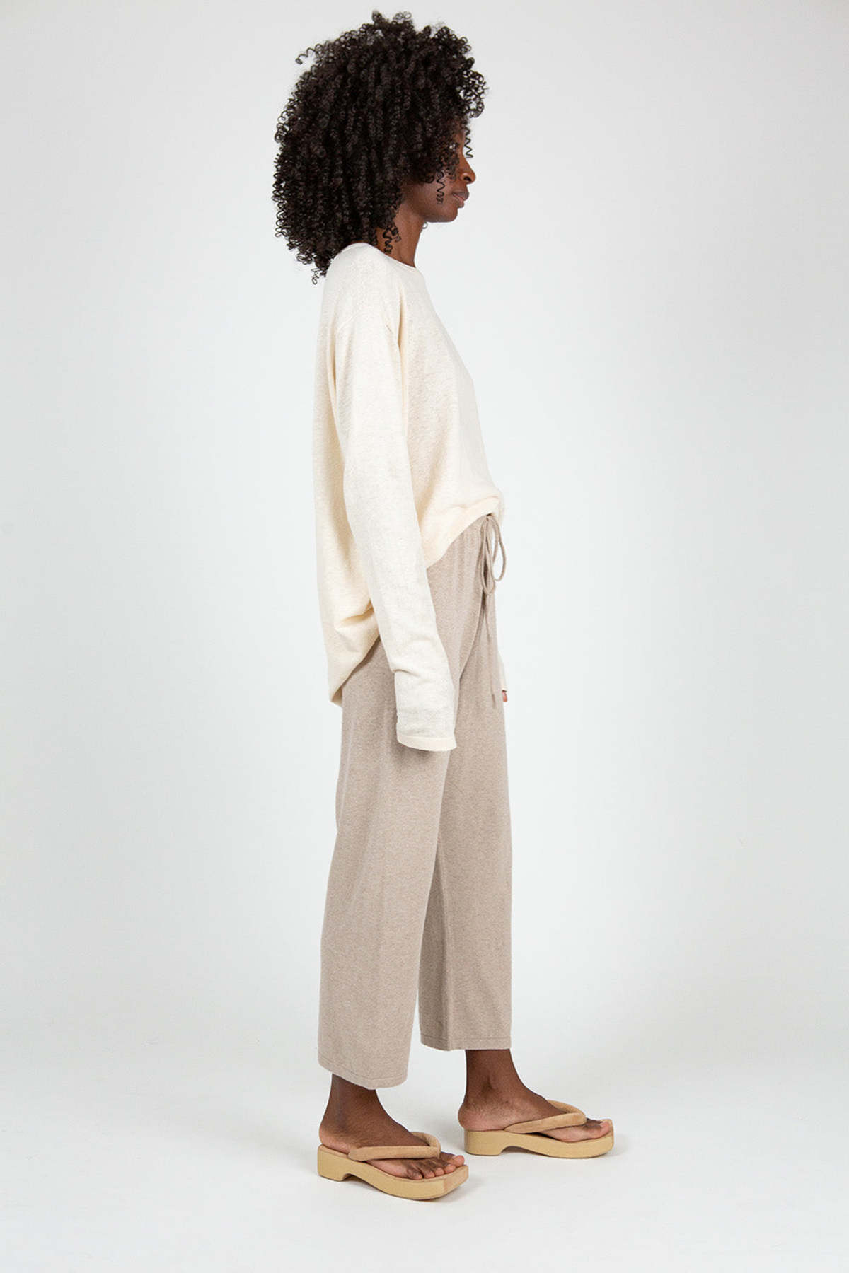 【関税込み】Lauren Manoogian トープ Capri ラウンジパンツ Lauren-Manoogian-Capri-Pants-