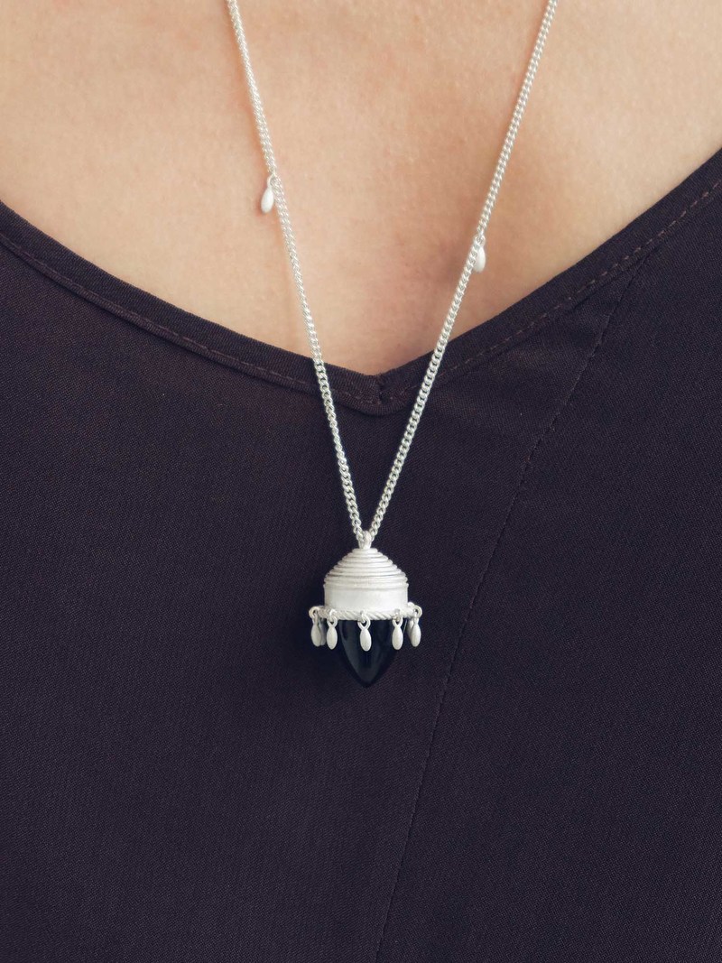 OLIO E ACETO Black Agate Beaded Long Necklace