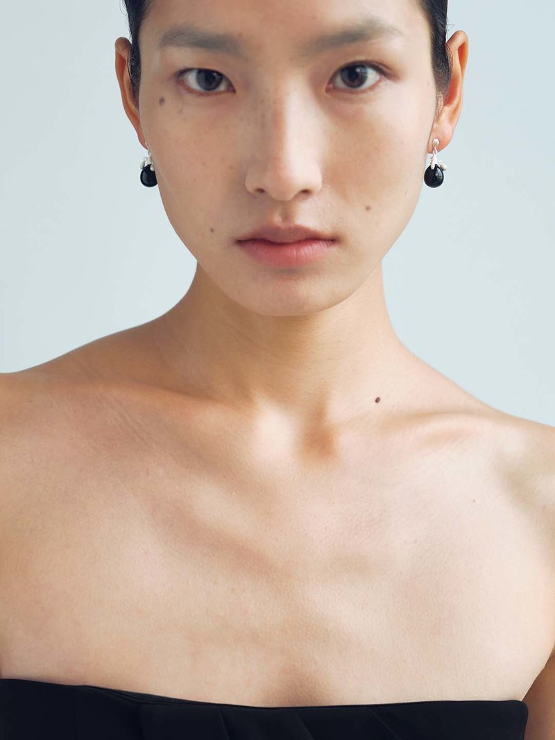 OLIO E ACETO Black Agate Round Earring - Matte White